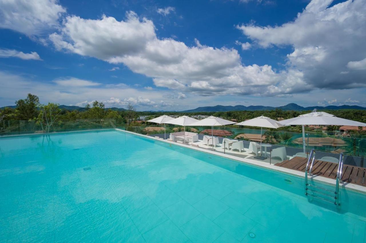 Apartamento Ocean Stone Phuket Exterior foto