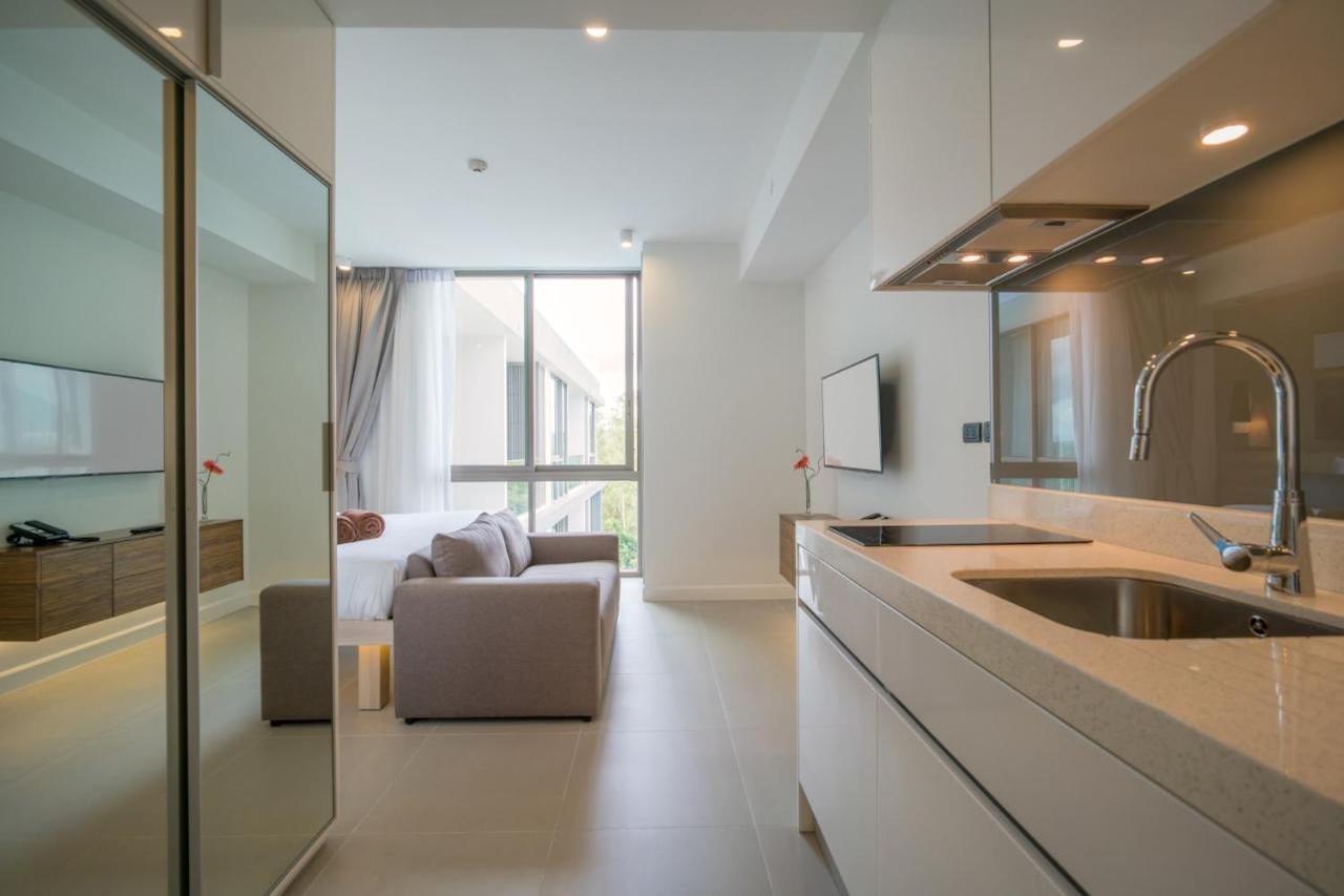 Apartamento Ocean Stone Phuket Exterior foto