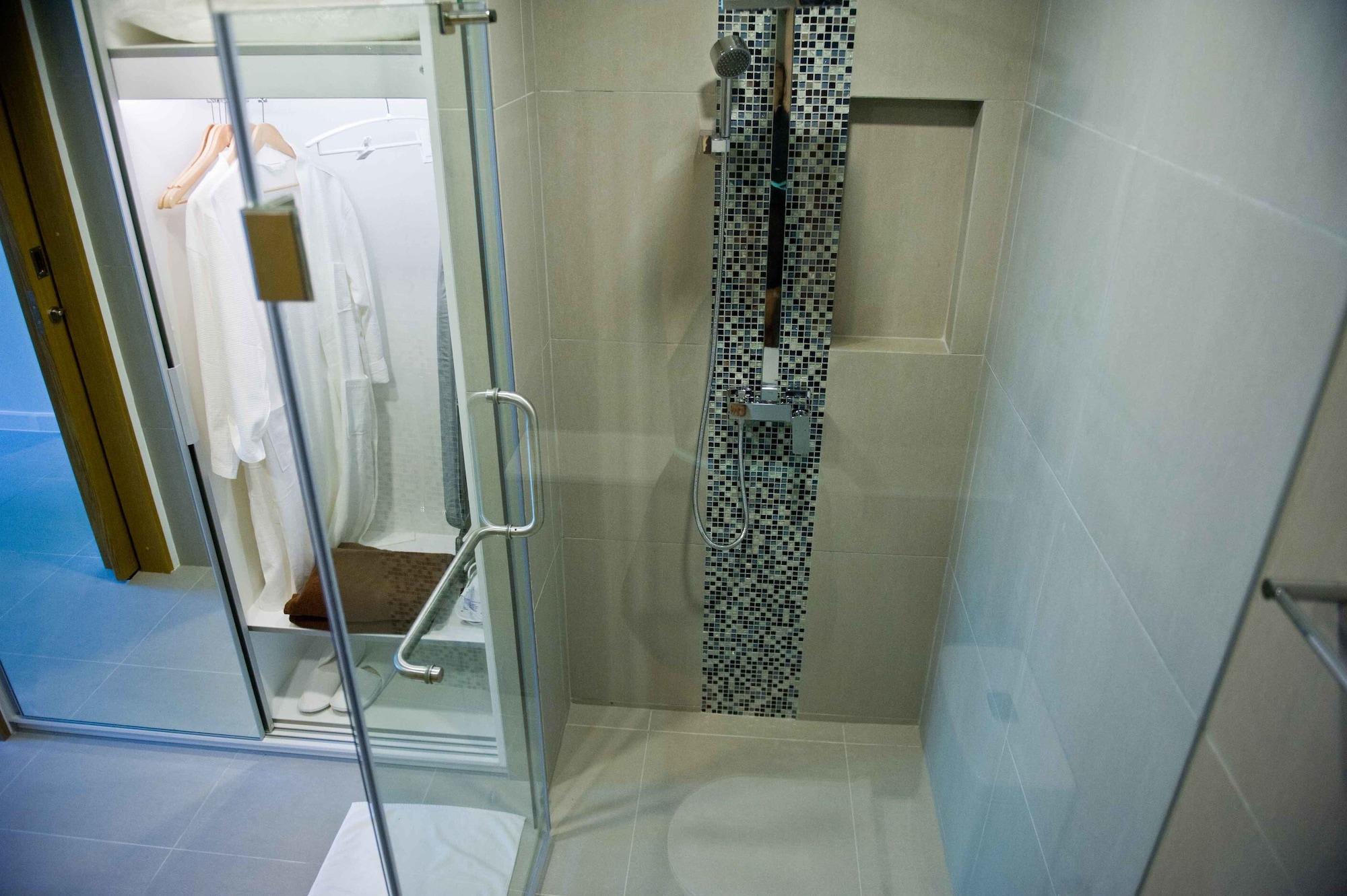 Apartamento Ocean Stone Phuket Exterior foto