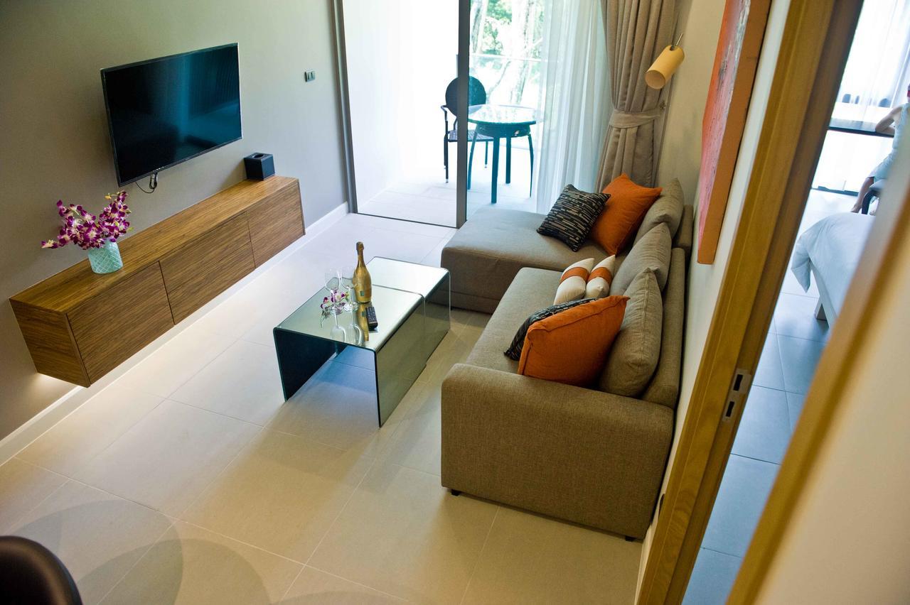 Apartamento Ocean Stone Phuket Exterior foto
