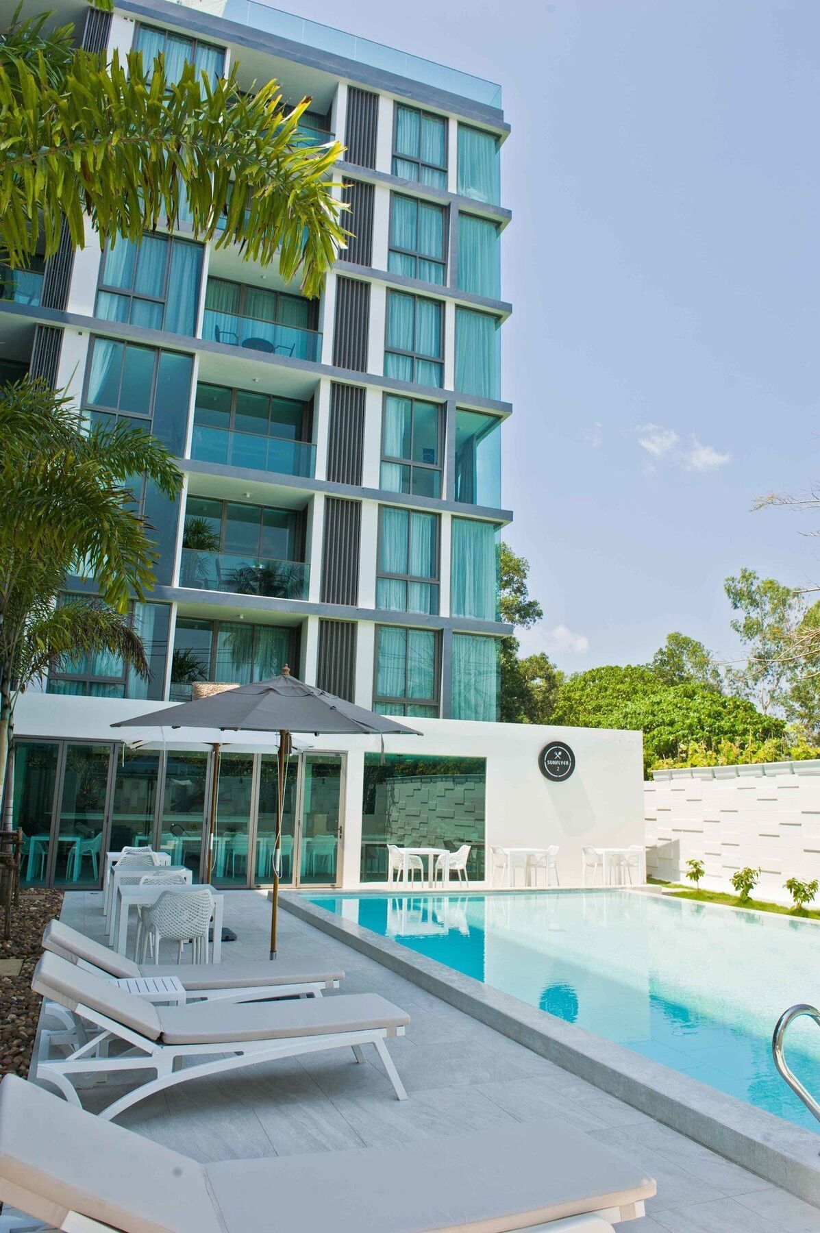 Apartamento Ocean Stone Phuket Exterior foto